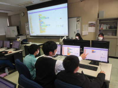 小学生体験授業の様子