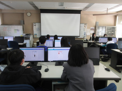 中学生体験授業の様子